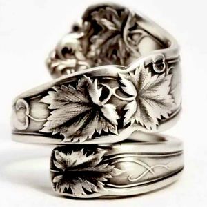 Vintage Antique Autumn Leaf Ring
